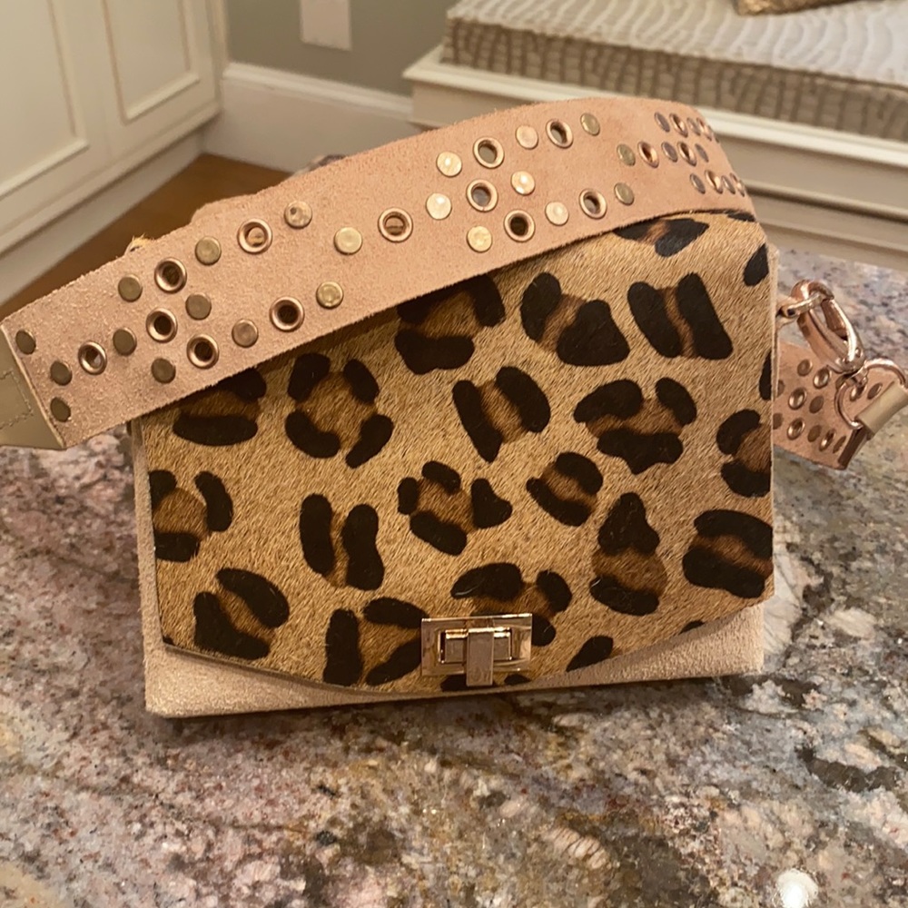 Cheetah print crossbody bag